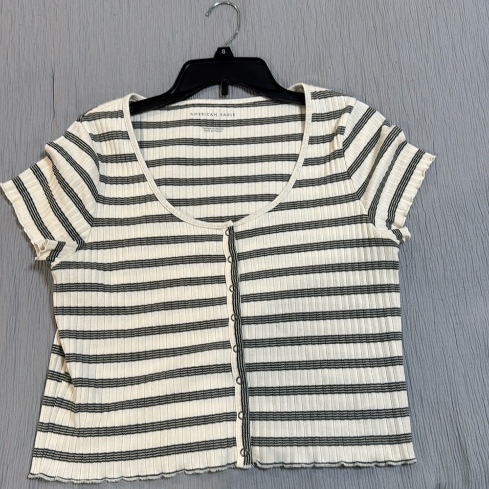 American Eagle woman top